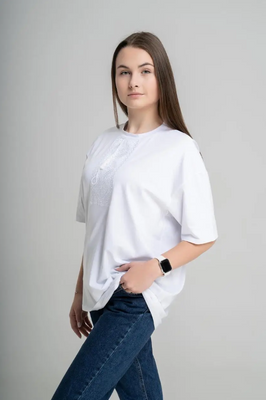 Жіноча оверсайз футболка-вишиванка M.S. Низинка білий G-99 (S/M) G-99 фото