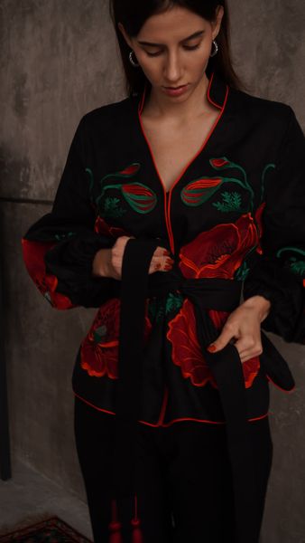 Жіноча вишиванка A.L. Маківка чорний з червоним 25432 (38) 25432 фото