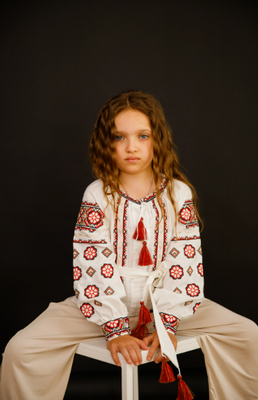 Вишиванка для дівчаток Galych Олеся біла з червоним 45046 (122 см) 45046 фото