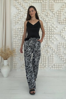 Жіночі штани з фактурного трикотажу в чорно-білий принт N.K. чорний 3557-c01 (S) 3557-c01 фото